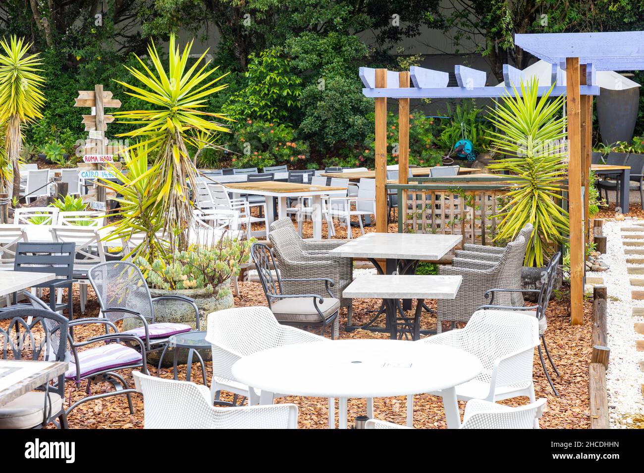 Outdoor seating outside tables hi res stock photography and images