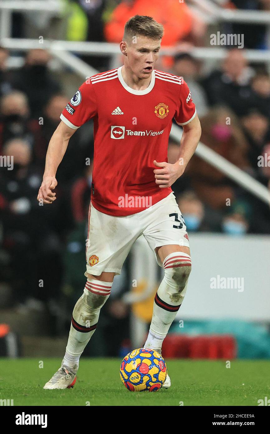 マンチェスター・ユナイテッド MCTOMINAY 39 オーセンティックXL MAN UNITED ADIDAS 2023/2024 SOCCER AWAY JERSEY #39 MCTOMINAY SIZE