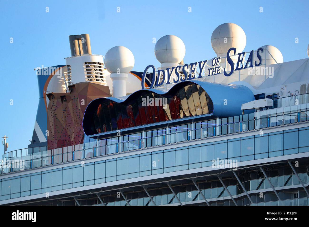 USA. 26th Dec, 2021. The Odyssey of the Seas cruise ship arrives at Port Everglades in Fort Lauderdale, Florida, on Sunday, Dec. 26, 2021. The Royal Caribbean cruise ship returned to Fort Lauderdale after numerous crew members and passengers contracted COVID-19, and the ship was denied entry at two ports. (Photo by Mike Stocker/South Florida Sun Sentinel/TNS/Sipa USA) Credit: Sipa USA/Alamy Live News Stock Photo