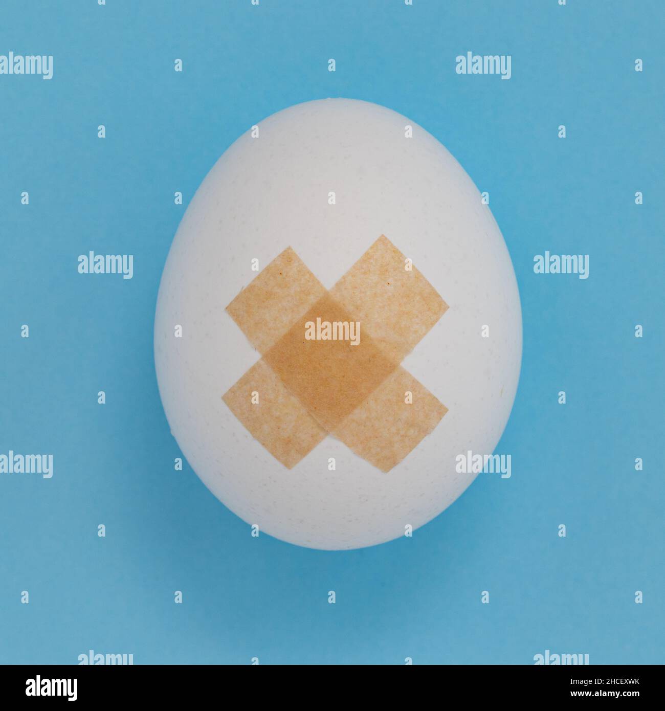 Blue plaster adhesive hi-res stock photography and images - Alamy