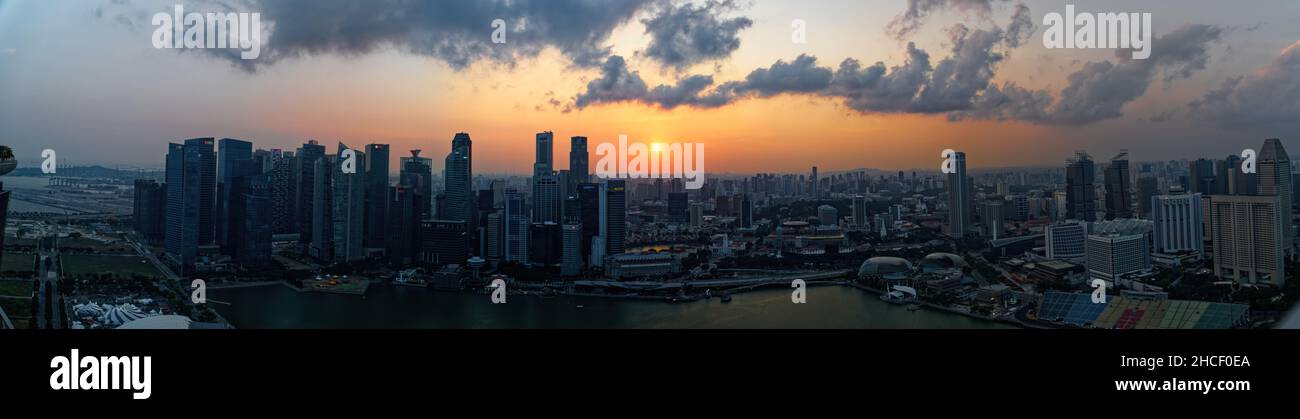 Landmarks of singapore hi-res stock photography and images - Alamy