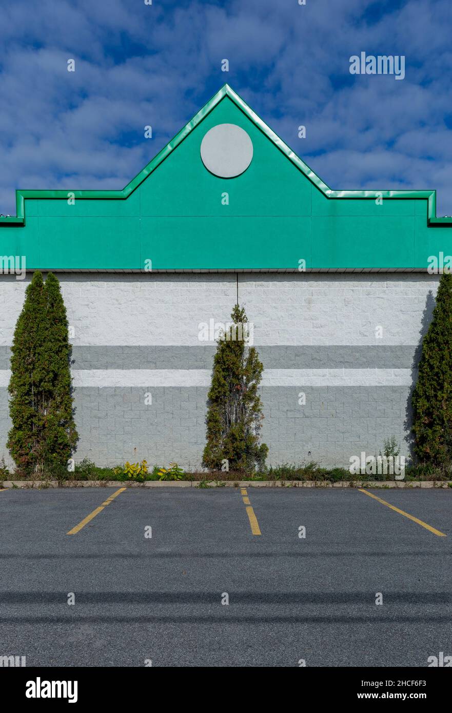 A colourful industrial building on the outskirts of StBrunode