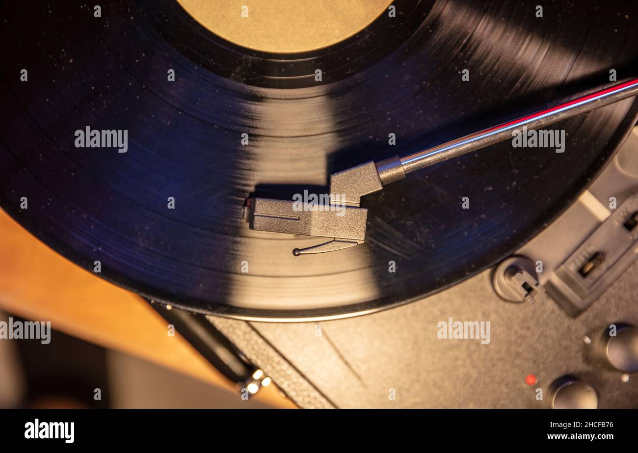 Page 3 Record Player Retro High Resolution Stock Photography And Images Alamy