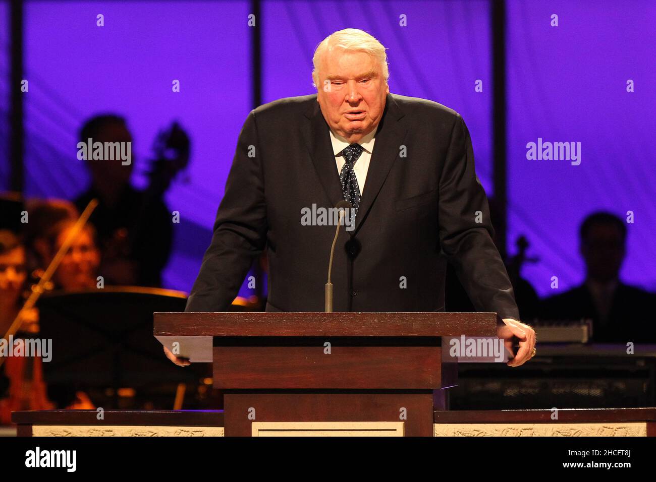 Plano, TX, USA. 20th Apr, 2021. John Madden at the funeral service for sportscaster, Pat Summerall at the Worship Center at Prestonwood Baptist Church in Plano, Texas. April 20, 2013. Credit: Mpi34/Media Punch Inc./Alamy Live News Stock Photo