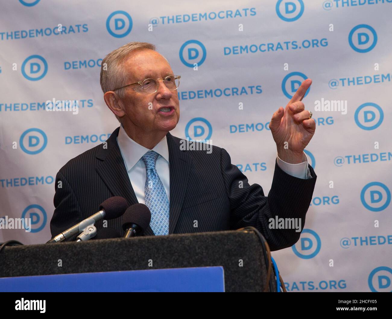 **FILE PHOTO** Harry Reid Has Passed Away. LAS VEGAS, NV - October 13: NV Senator Harry Reid addresses the media prior to the 2015 CNN Democratic Presidential Debate at Wynn Resort in Las Vegas, NV on October 13, 2015. Credit: Erik Kabik Photography/ MediaPunch Stock Photo