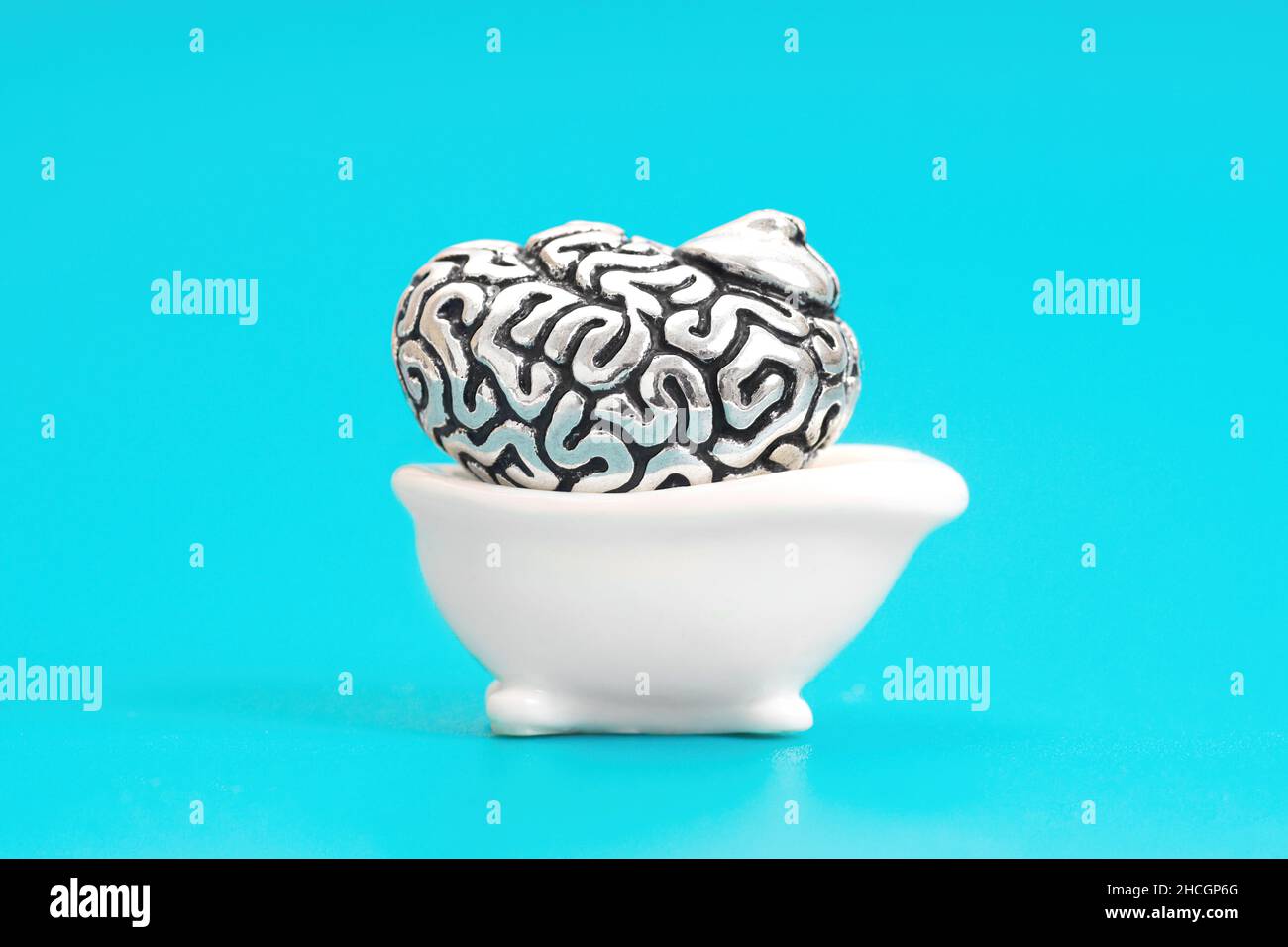 Soaking in the tub hires stock photography and images Alamy