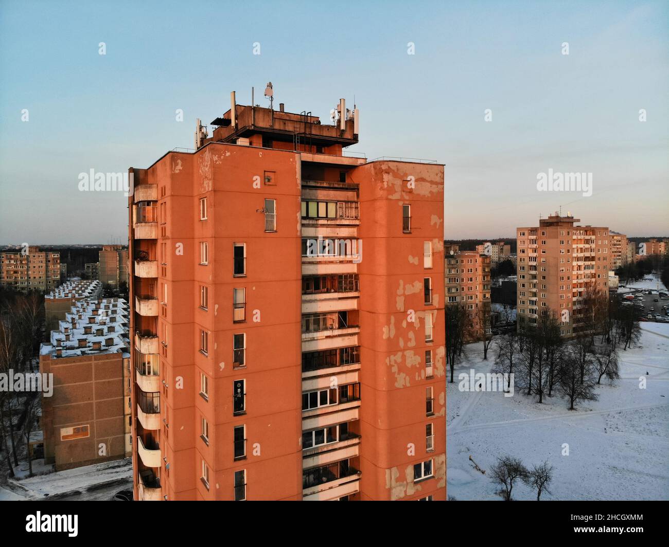 Multi storey apartment building hires stock photography and images Alamy