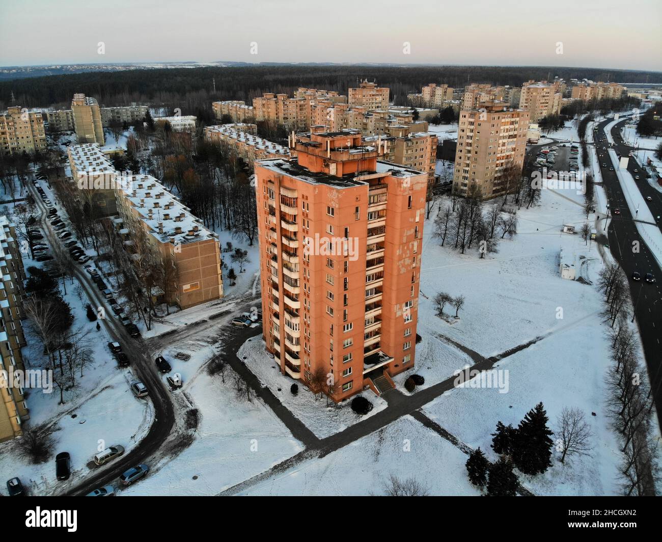 Multi storey apartment building hires stock photography and images Alamy