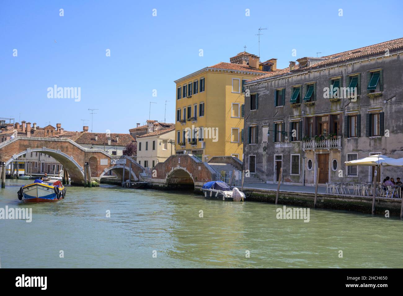 Ponte tre Archi on the Cannaregio Canal, Venice, Province of Venice, Italy Stock Photo