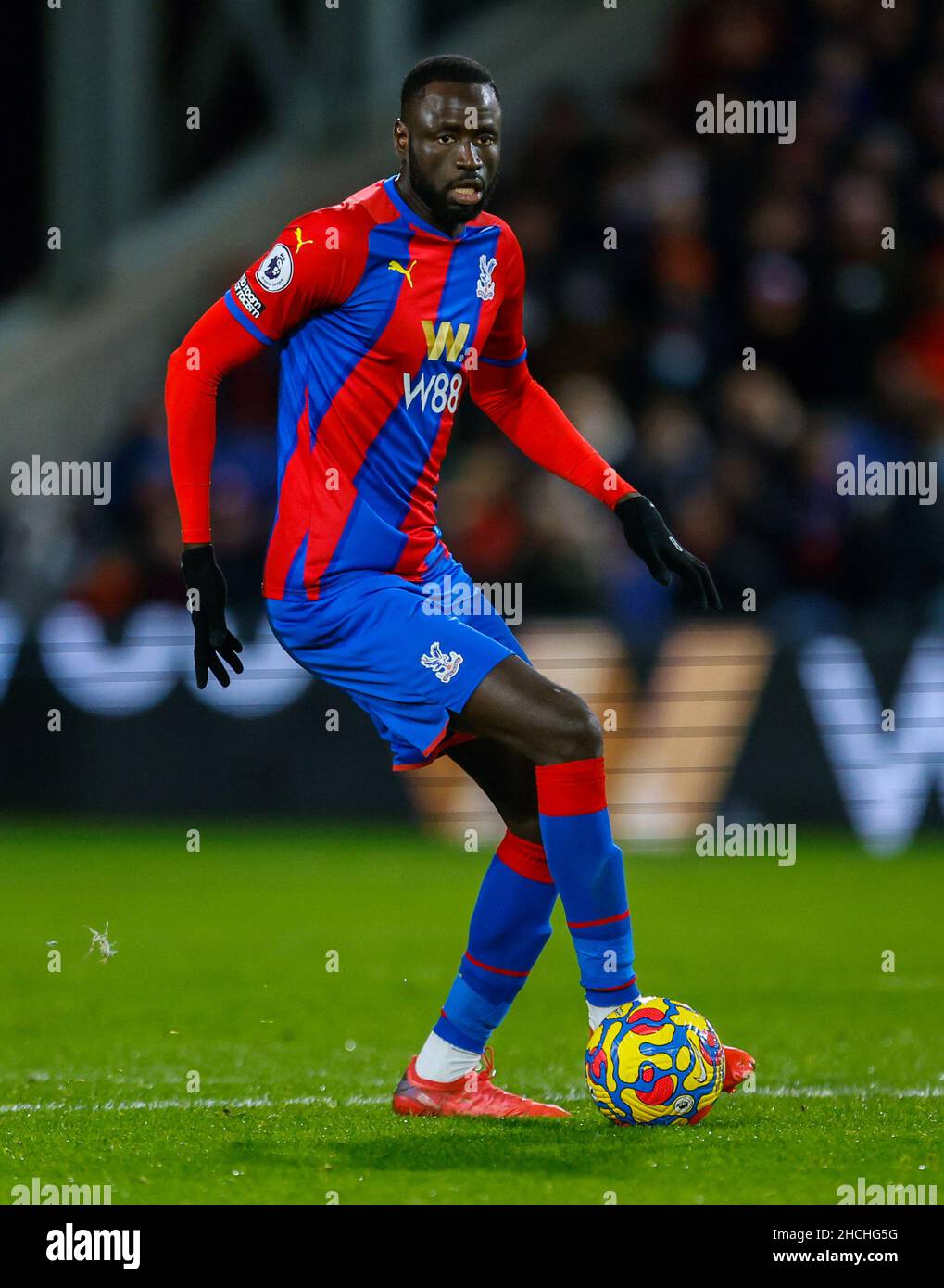 Crystal Palace's Cheikhou Kouyate in action during the Premier League match at Selhurst Park, London. Picture date: Tuesday December 28, 2021. Stock Photo