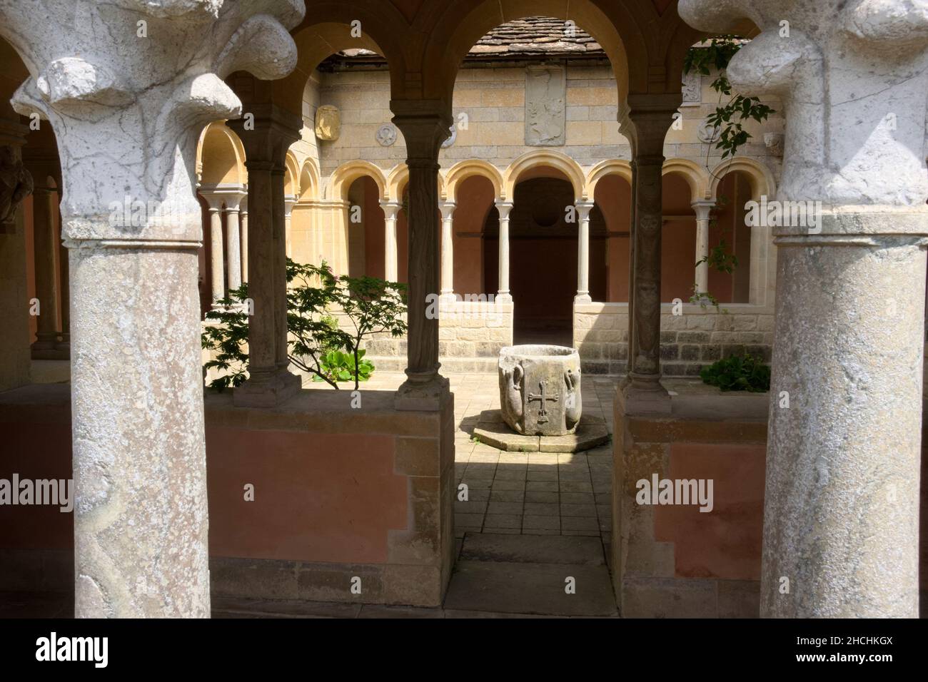 Cloisters at Iford Manor gardens and buildings designed by Harold Peto, near Bradford-on-Avon, Wiltshire, England. Stock Photo