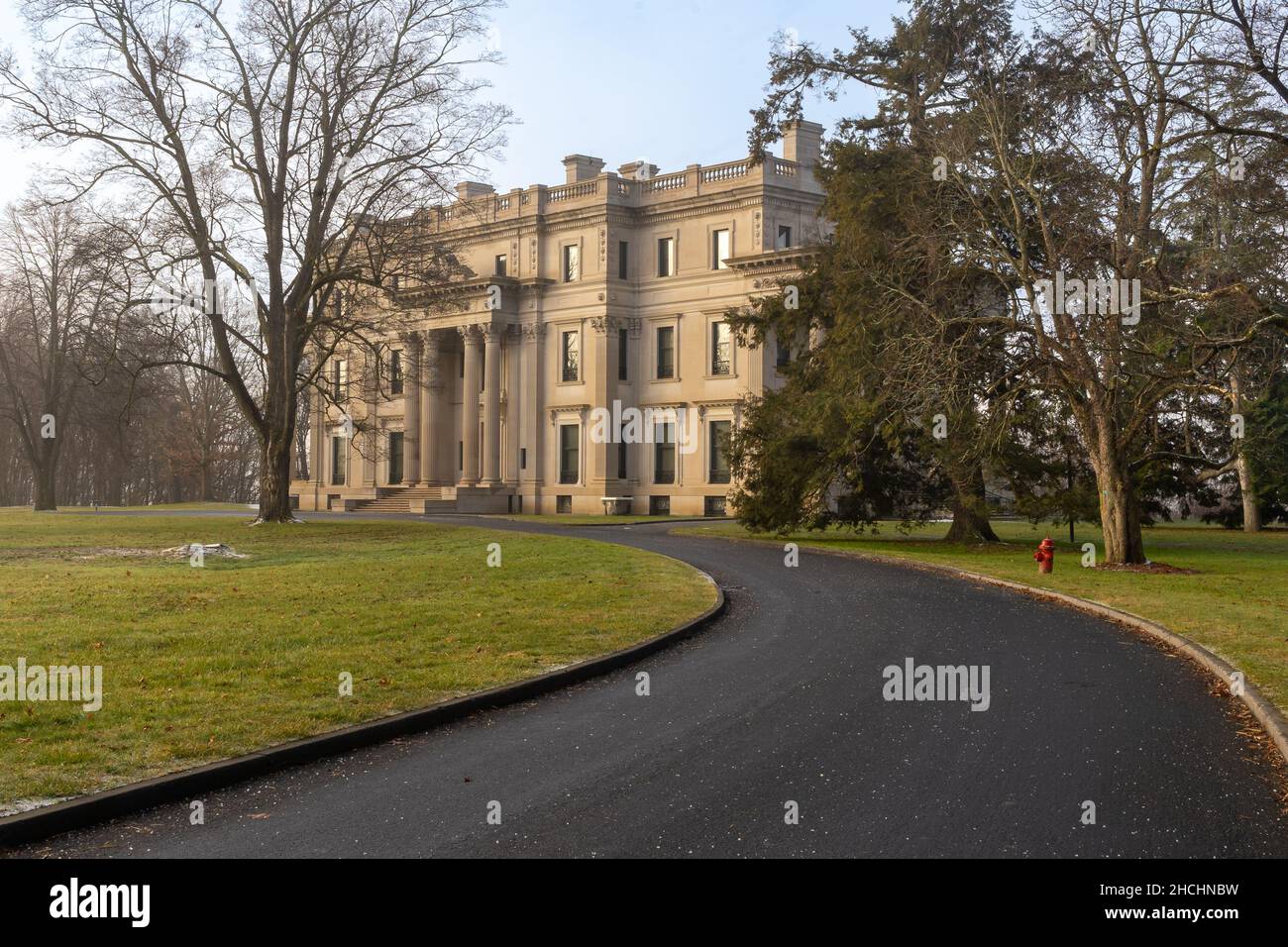 Hyde Park, NY - USA - Dec. 28, 2021: Three quarter view of Vanderbilt Mansion National Historic Site. The 54-room Vanderbilt mansion was designed McKi Stock Photo