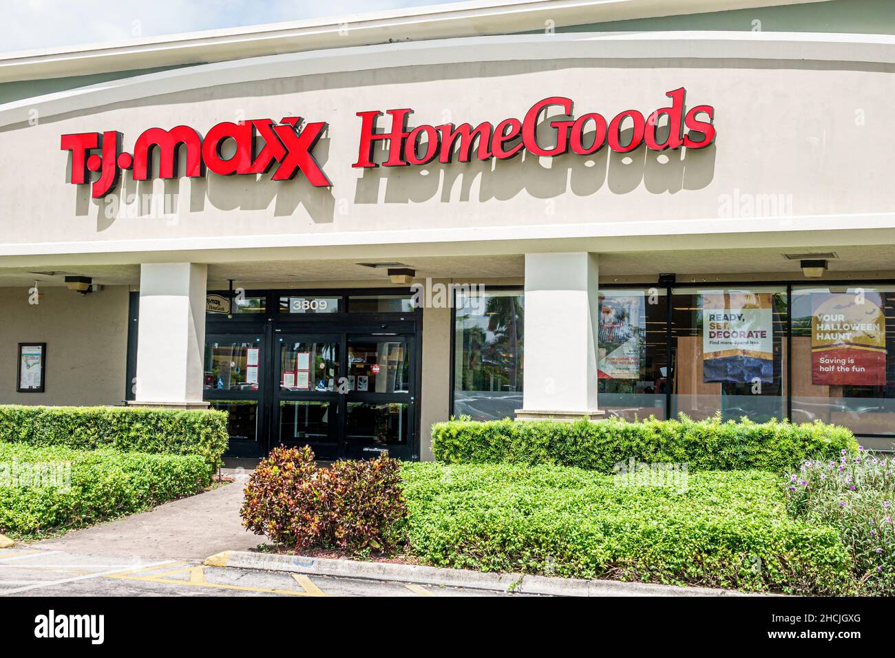 North Miami Beach Florida TJ Maxx HomeGoods discount department store