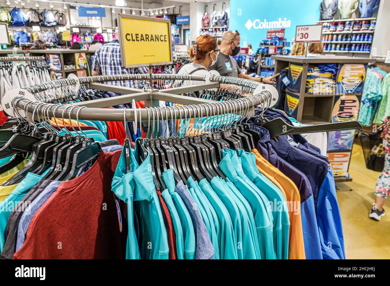 Orlando Florida Orlando Vineland Premium Outlets outlet factory store  fashion mall shopping Columbia Sportswear inside interior display sale rack  jack Stock Photo - Alamy