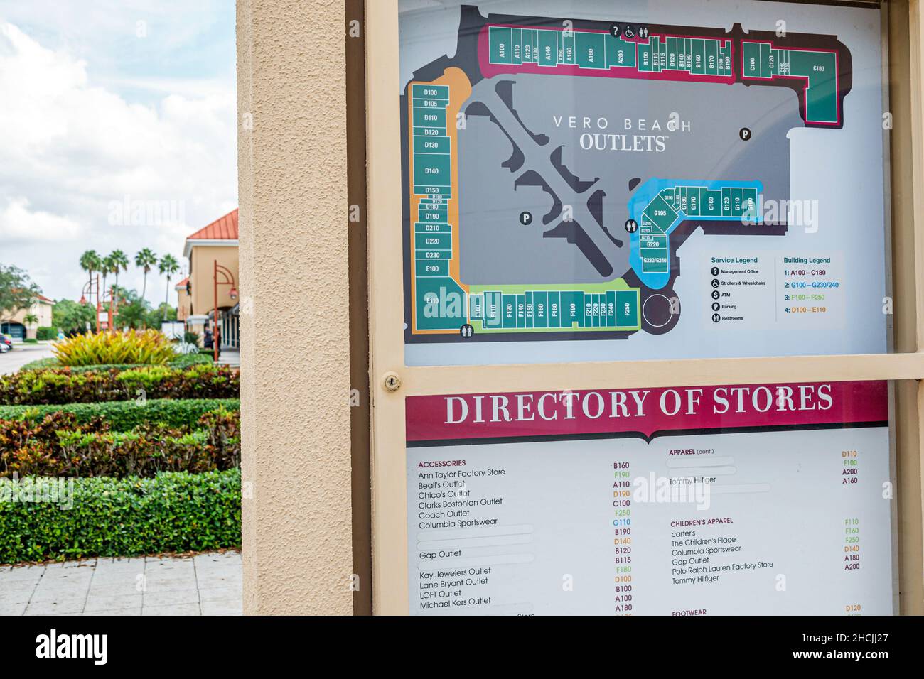 Mall directory hi-res stock photography and images - Alamy