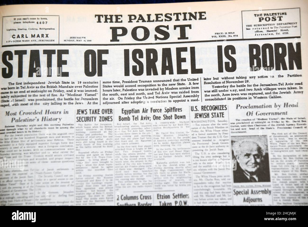 Headline from Israeli newspaper featuring an historical event - State of Israel is born, 1948 Stock Photo