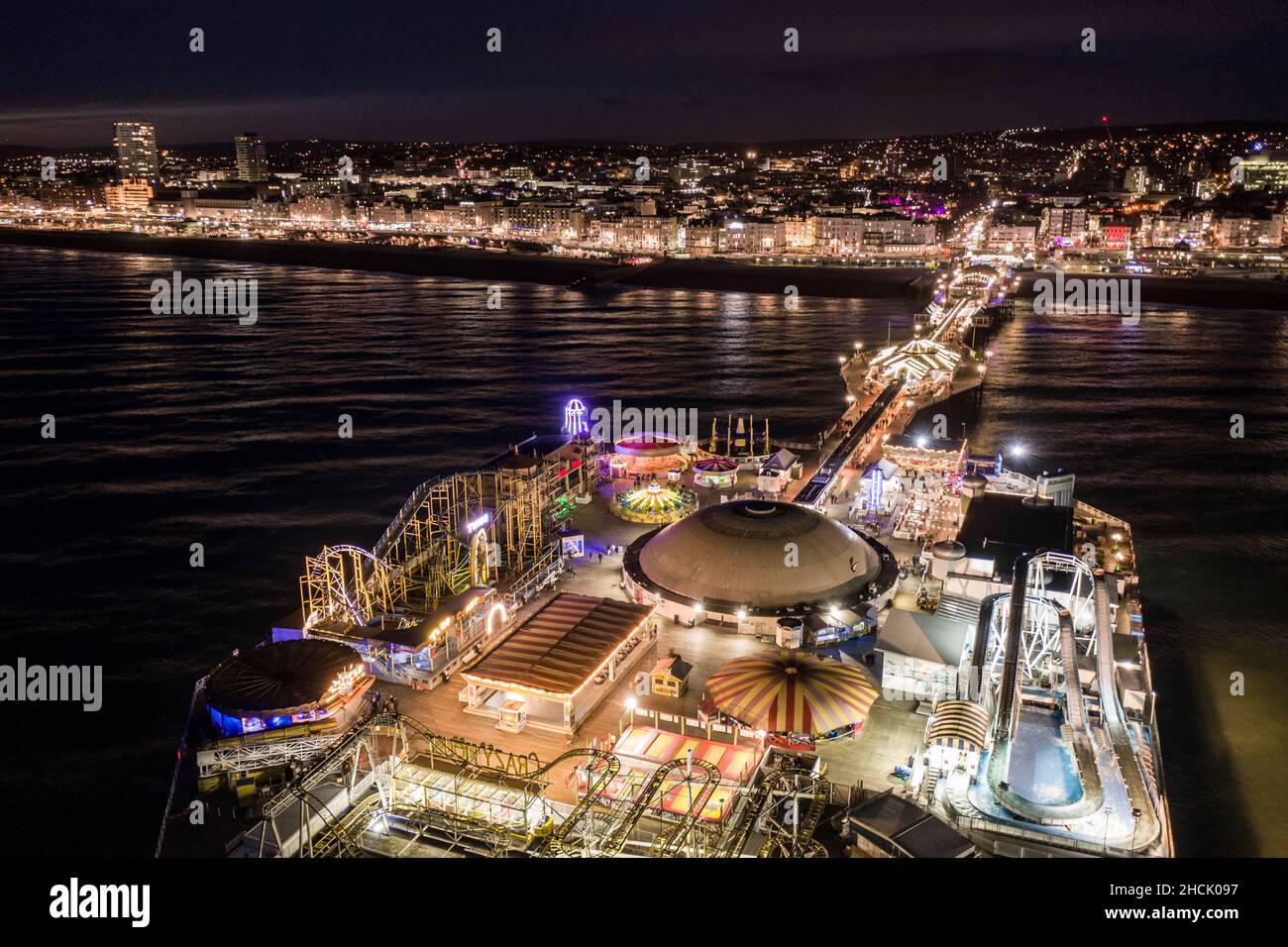 brighton-palace-pier-illuminated-at-night-stock-photo-alamy