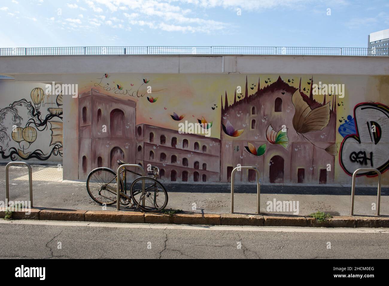 Europe, Italy, Lombardy, Milan, Isola district, murals of via Borsieri and Garibaldi station. Stock Photo