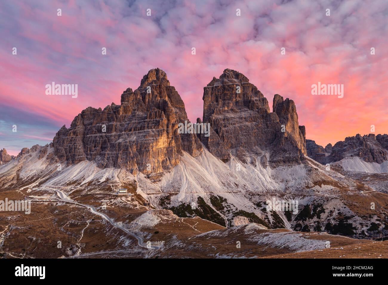 clouds-and-the-southern-rock-faces-of-the-three-peaks-tre-cime-di