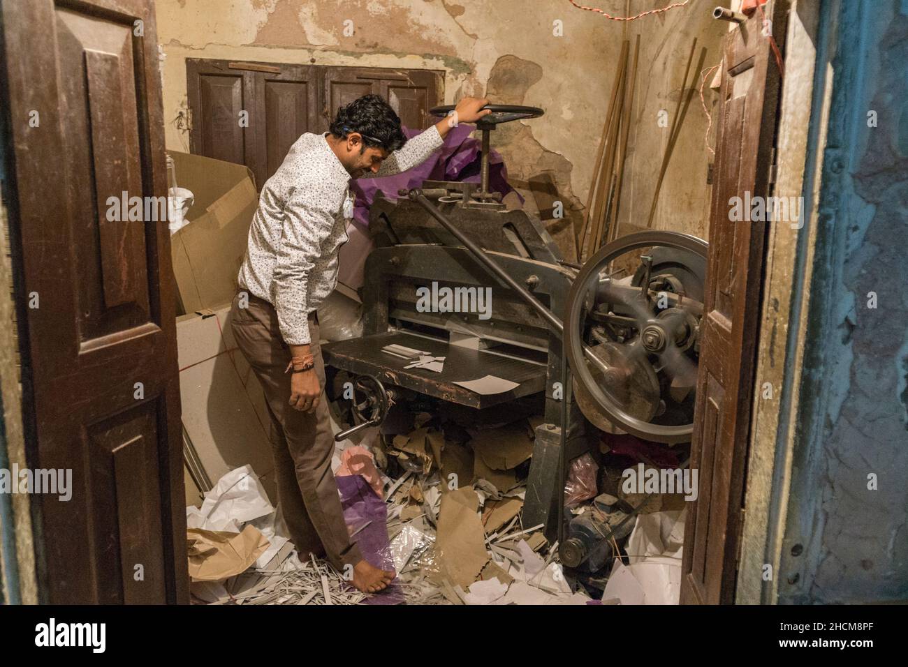 Indian book market hires stock photography and images Alamy