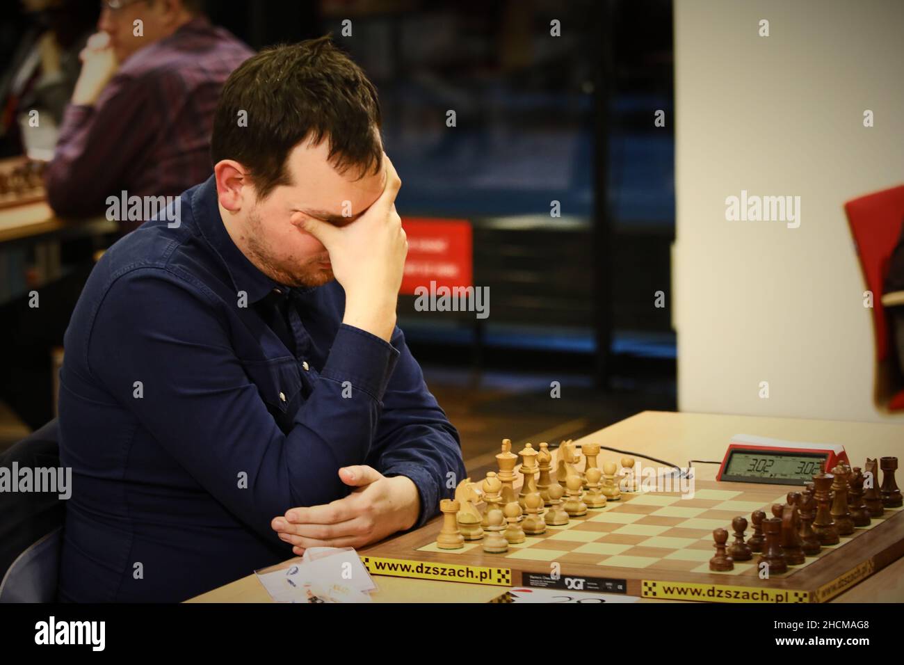 Blitz chess hi-res stock photography and images - Alamy