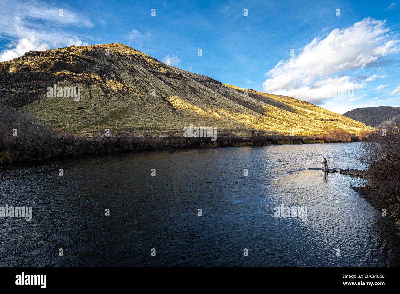 Fly Fishing in the Yakima River, WA Stock Photo Alamy