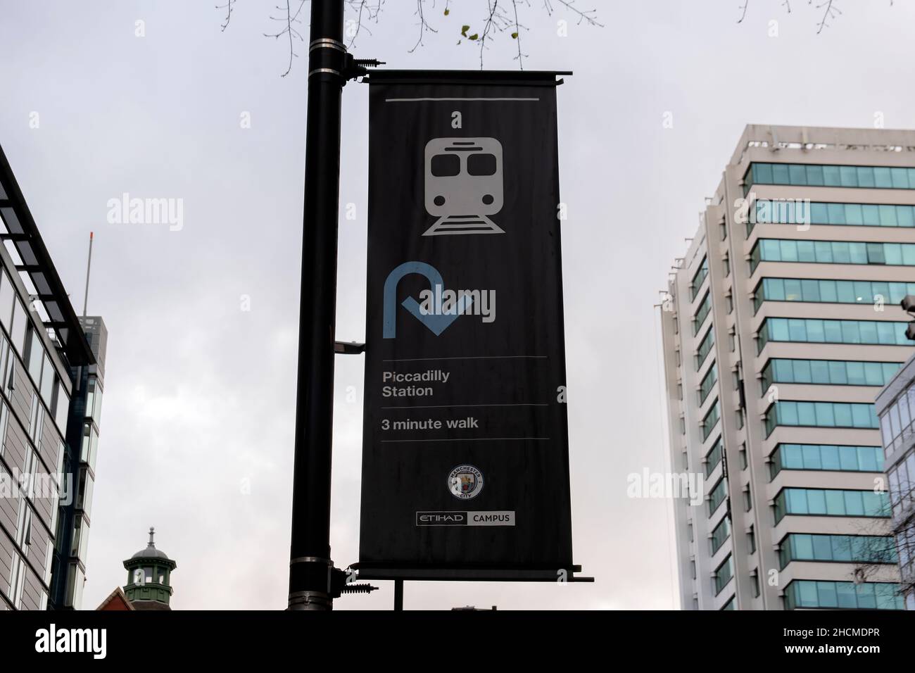 Direction Sign To The Piccadilly Station At Manchester England 812
