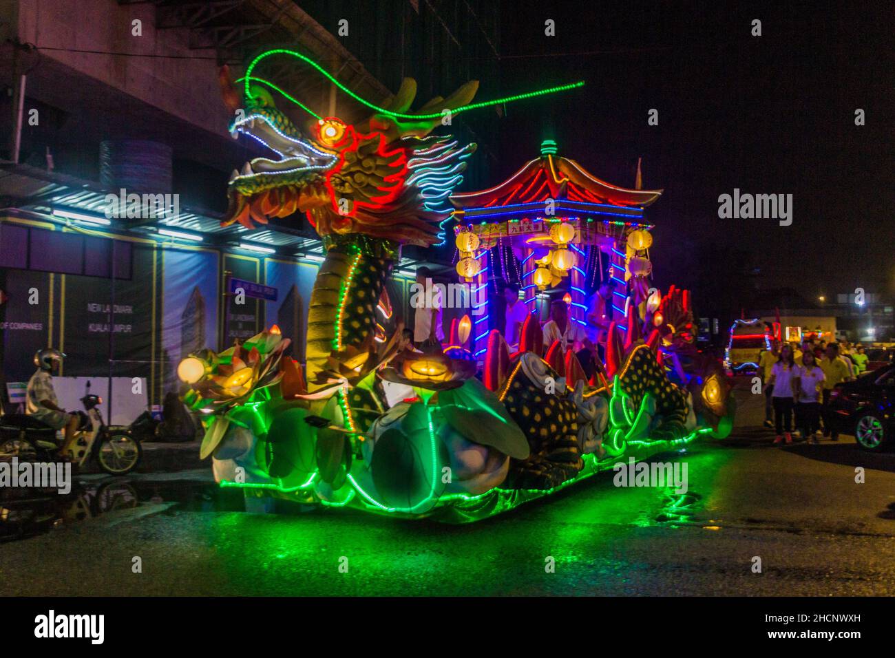 Fire dragon festival china hi-res stock photography and images - Alamy