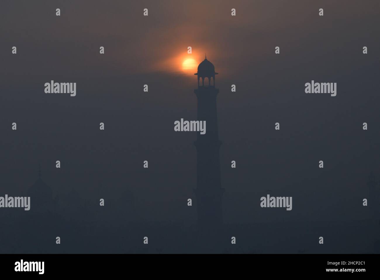 Rising sun in pakistan hi-res stock photography and images - Alamy