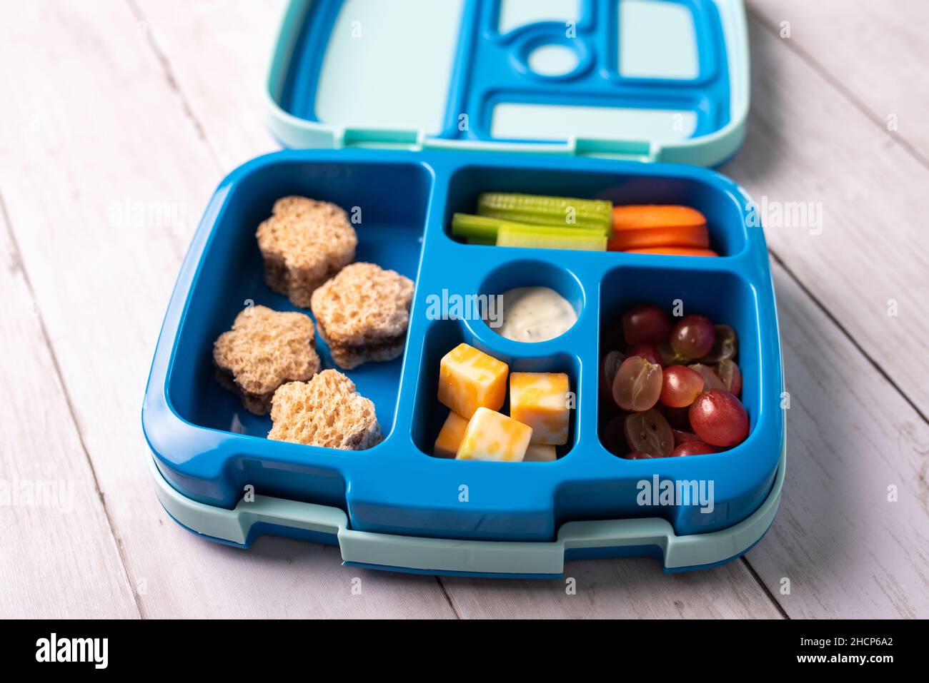 Kid school lunch bento box set, healthy food options for toddler and