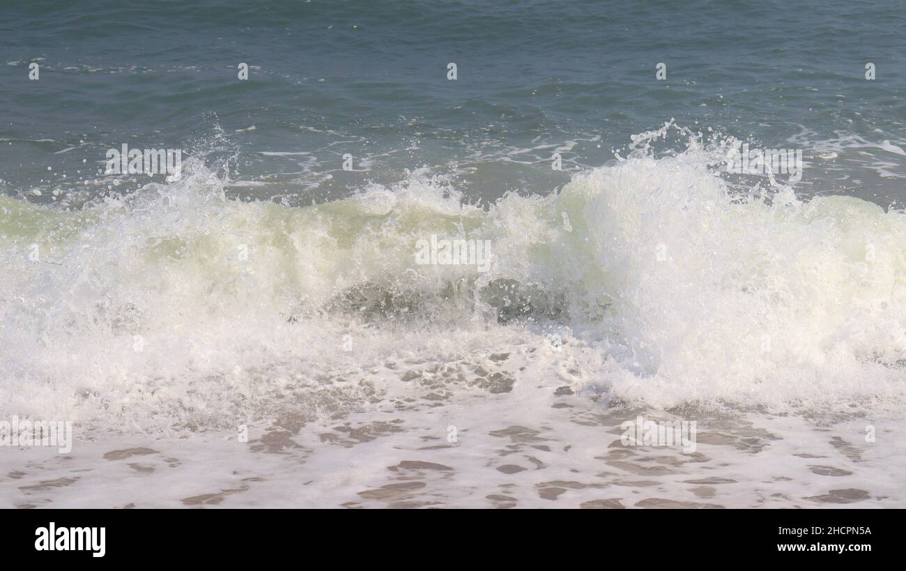 Transparent sea water natural beautiful hi-res stock photography and ...