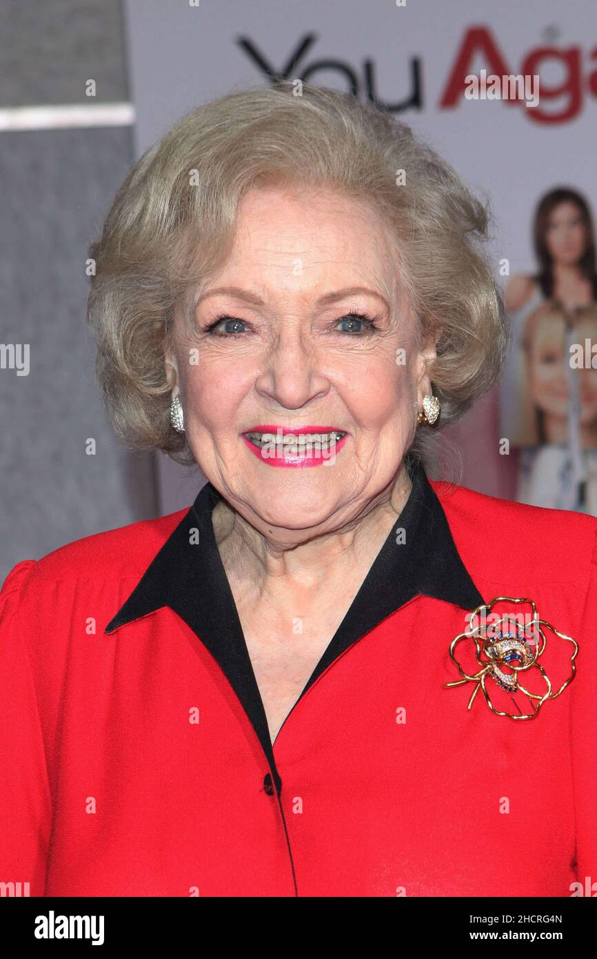 Hollywood, CA - Actress Betty White arrives to the 'You Again' premiere in Hollywood, California, USA. 22nd Sep, 2010. Photo Credit: Krista Kennell/Sipa Press/youagainpremierekk.022/1009230658 Credit: Sipa USA/Alamy Live News Stock Photo