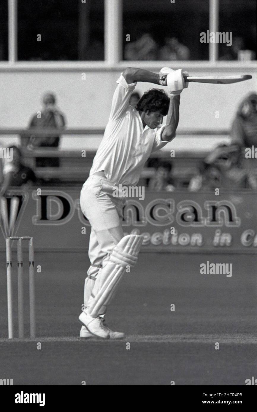 Richard Hadlee (NZ) batting, Worcestershire v New Zealand Tour Match