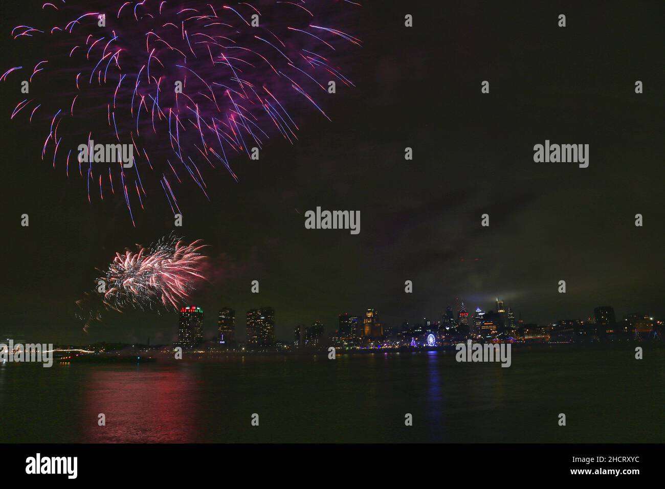 Camden, NJ, USA. 31st Dec, 2022. 2022 fireworks pictured over the