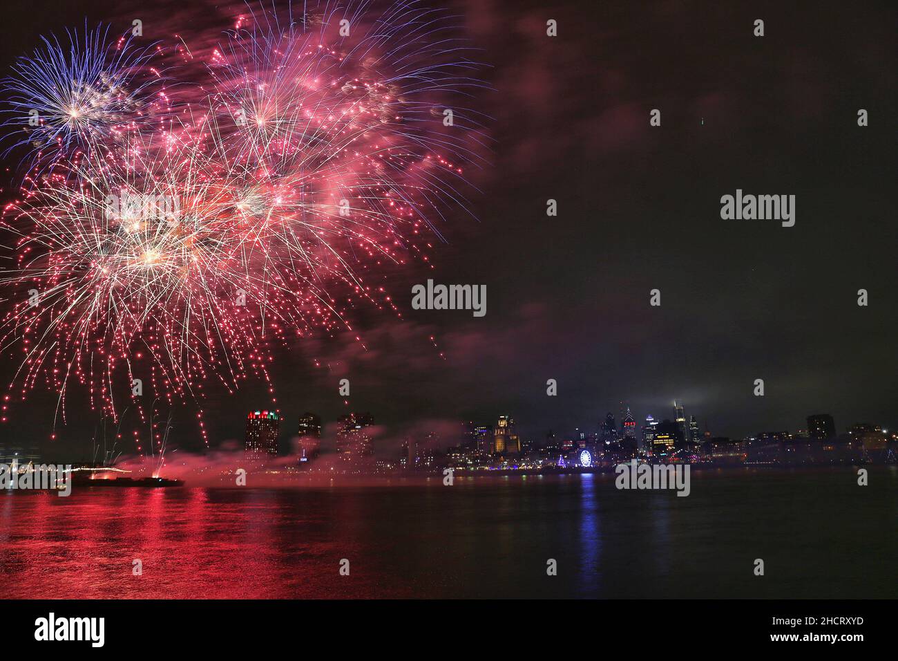 Camden, NJ, USA. 31st Dec, 2022. 2022 fireworks pictured over the