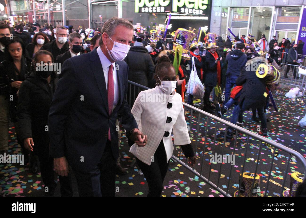 New York, USA. 1st Jan, 2022. (NEW) Eric Adams now officially declared as New York City Mayor at Times Square. January 1, 2022, New York, USA: Eric Adams is now officially declared as New York City new Mayor during the Ball drop on New YearÃ¢â‚¬â„¢s Eve at Times Square, New York with the presence of outgoing Mayor, Bill de Blasio and his wife and other dignitaries. Only about 15,000 people with proof of vaccination and use of face masks are allowed to gather around Times Square during the Ball Drop in an effort to contain the spread of Omicron, the new COVID-19 variant which has caused an in Stock Photo