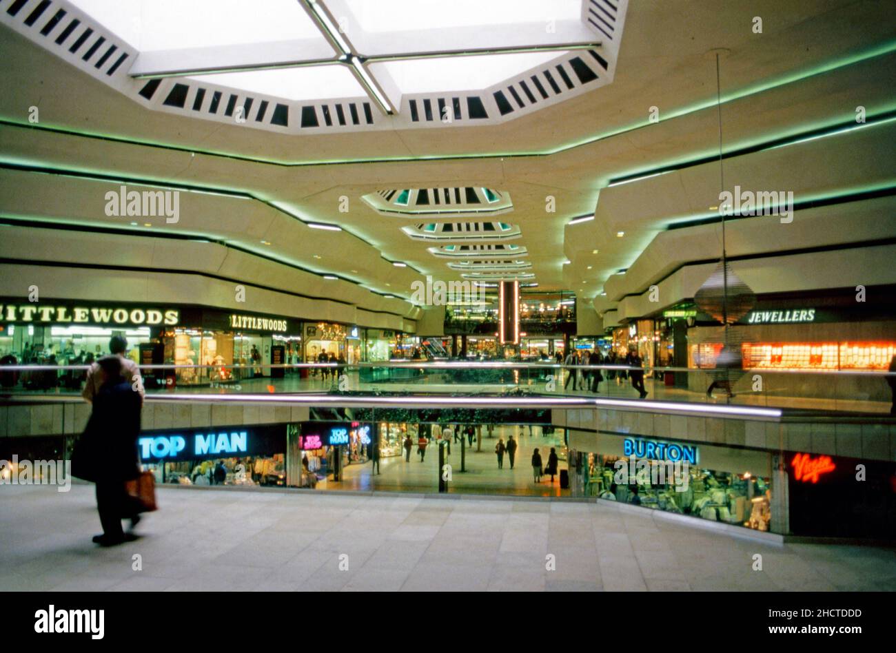 Large multi storey car parks hires stock photography and images Alamy