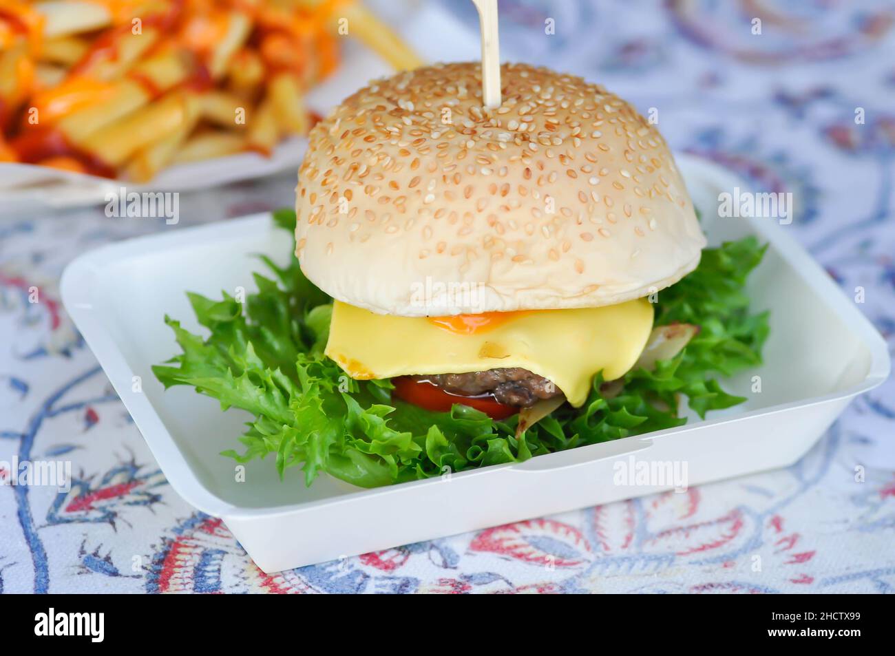 burger or pork burger or hamburger or beef burger , bun or pork bun