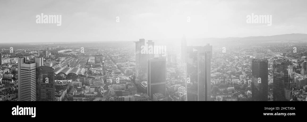 Skyscraper banking district frankfurt Black and White Stock Photos ...