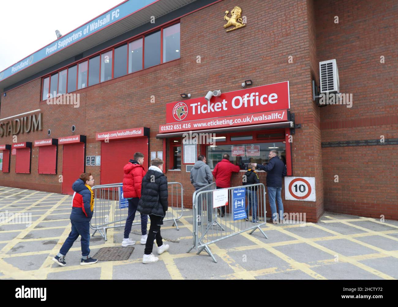 Queue walsall hires stock photography and images Alamy