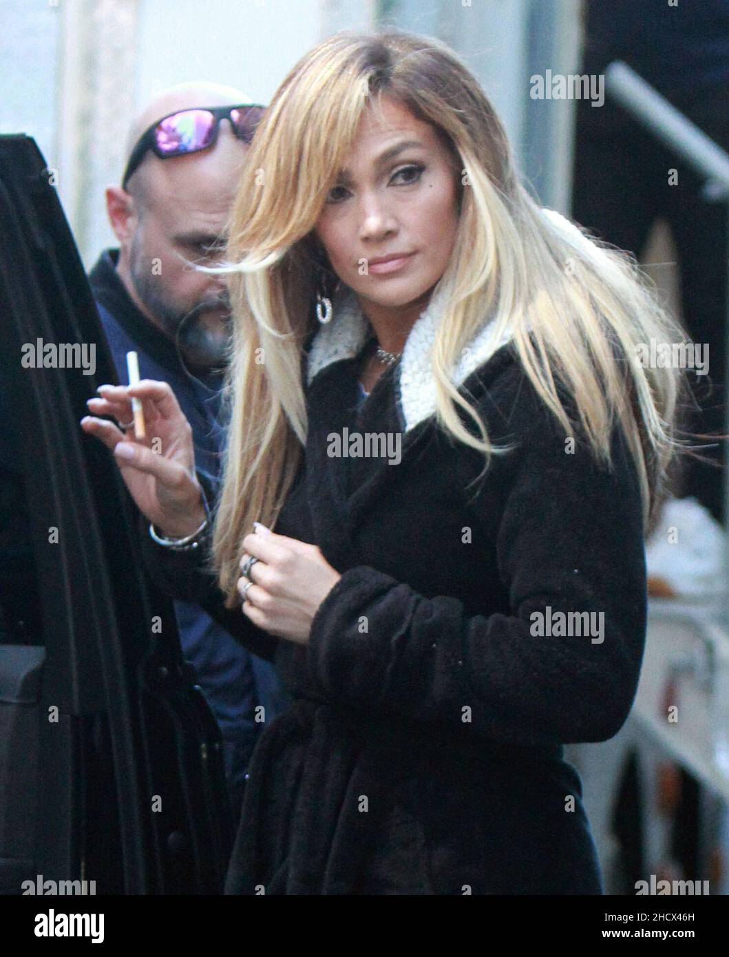 New York - NY - 20190424 - Jennifer Lopez and Constance Wu on the set of  Hustlers -PICTURED: Jennifer Lopez ROGER WONG Stock Photo