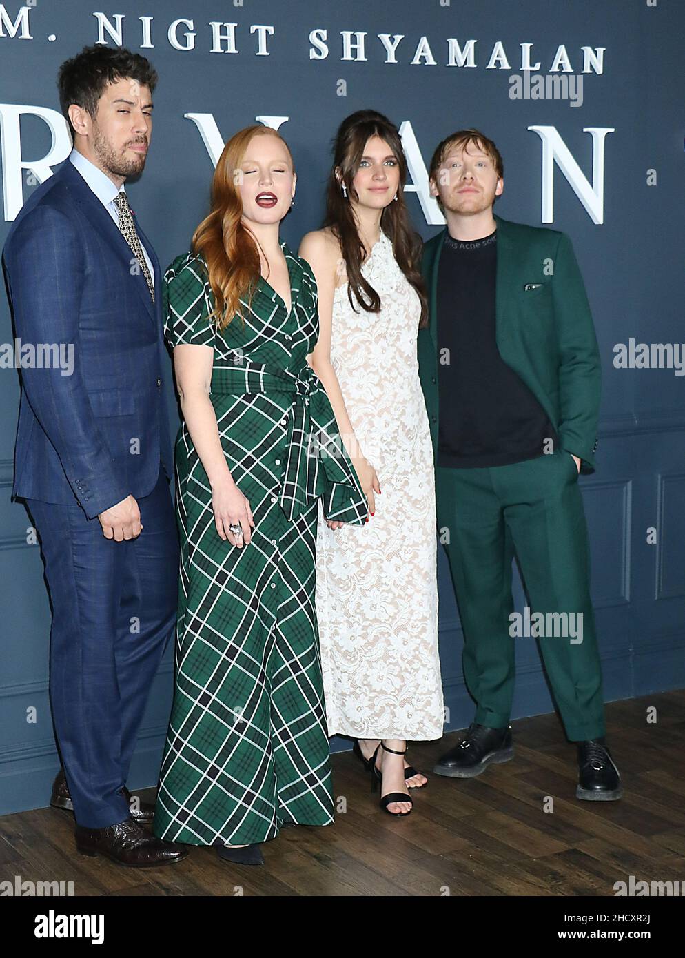 New York - NY - 20191119 Toby KebbellLauren AmbroseM. Night Shyamalan ...