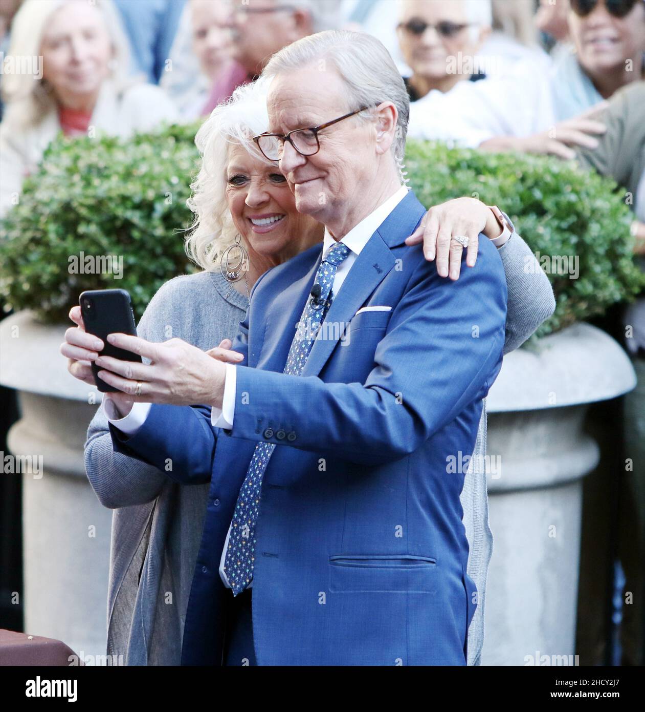 New York NY 20190919 Paula Deen stops by 'Fox & Friends' to cook samples from her book
