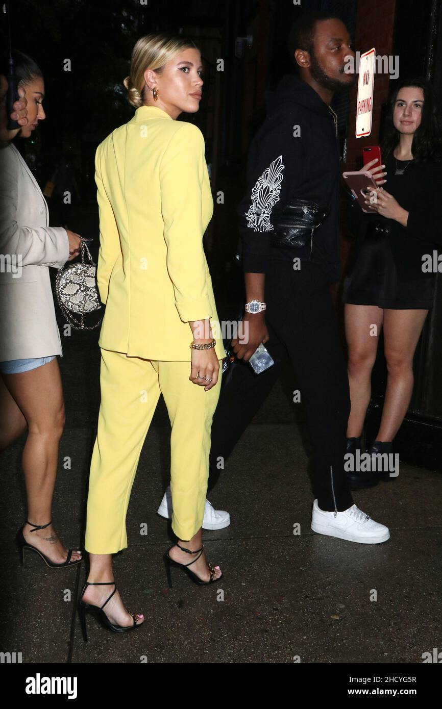 New York - NY - 20190618 Sofia Richie wears a yellow suit to a Pride