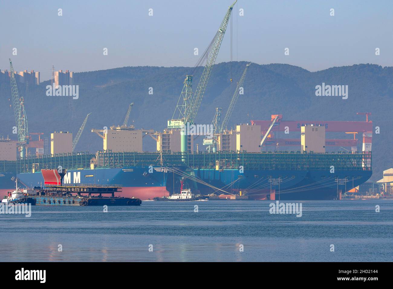 June 24, 2020-Geoje, South Korea-A View of shipbuilding yard scene at samsung heavy industry and DSME in Geoje, South Korea. Stock Photo