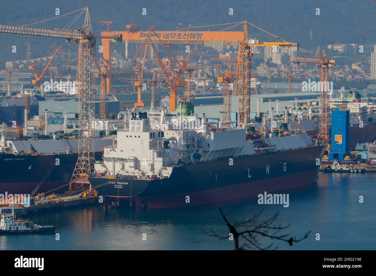 June 24, 2020-Geoje, South Korea-A View of shipbuilding yard scene at samsung heavy industry and DSME in Geoje, South Korea. Stock Photo