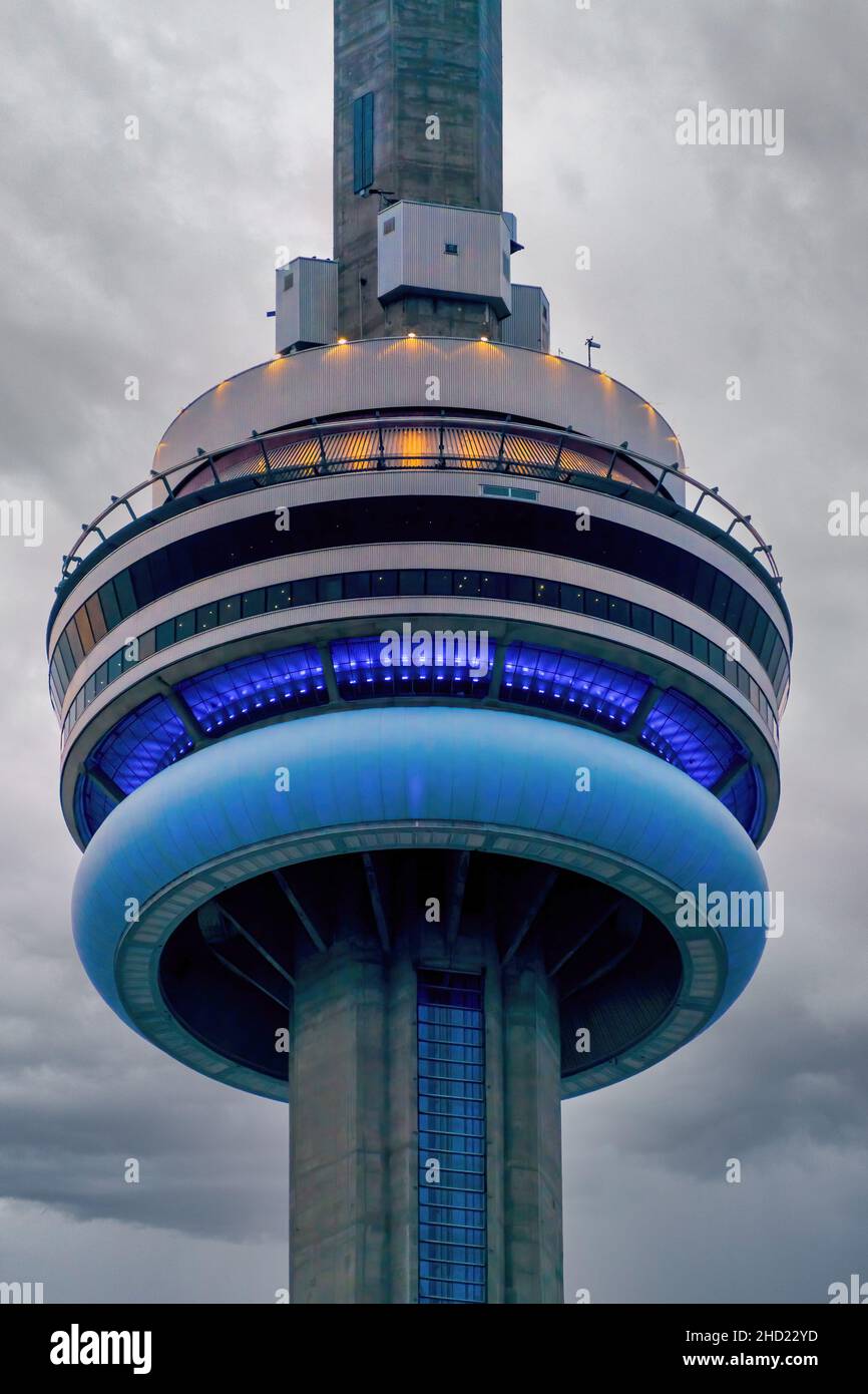 Cn tower illuminated hi-res stock photography and images - Alamy