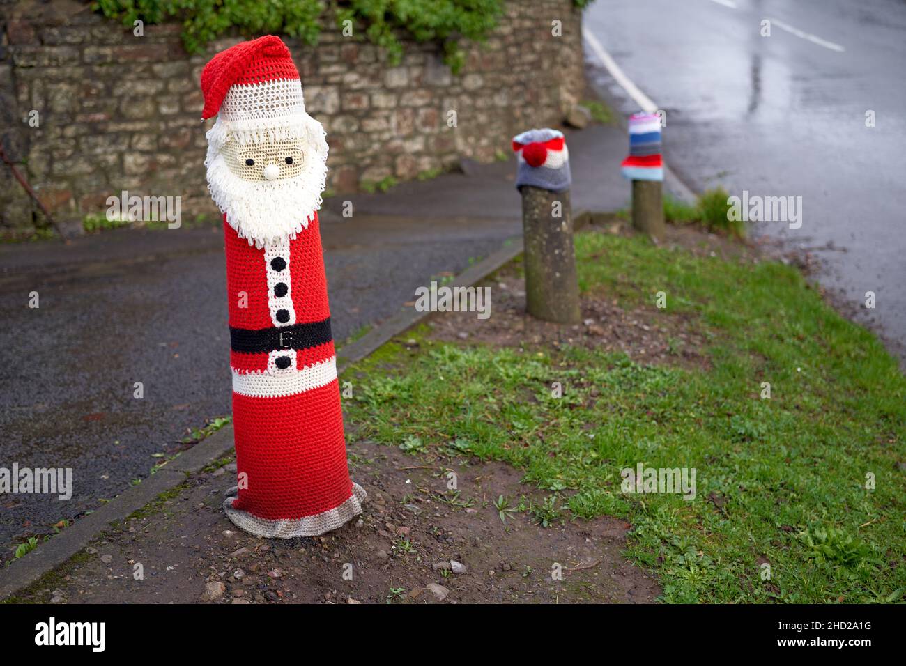 Knitted santa claus hires stock photography and images Alamy