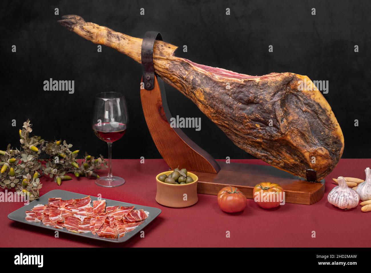 Pata negra cured iberian ham hires stock photography and images Alamy