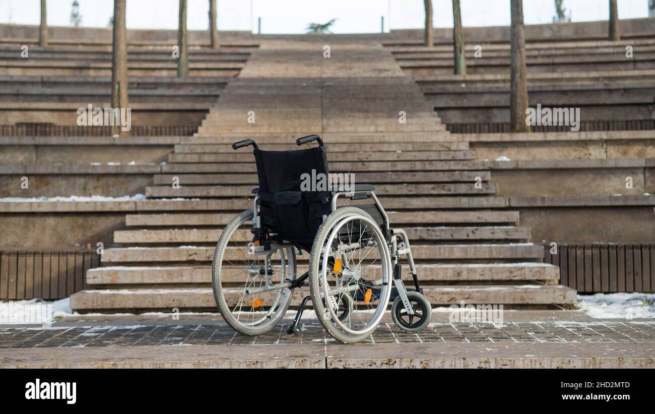 Wheelchair inaccessible hi-res stock photography and images - Alamy